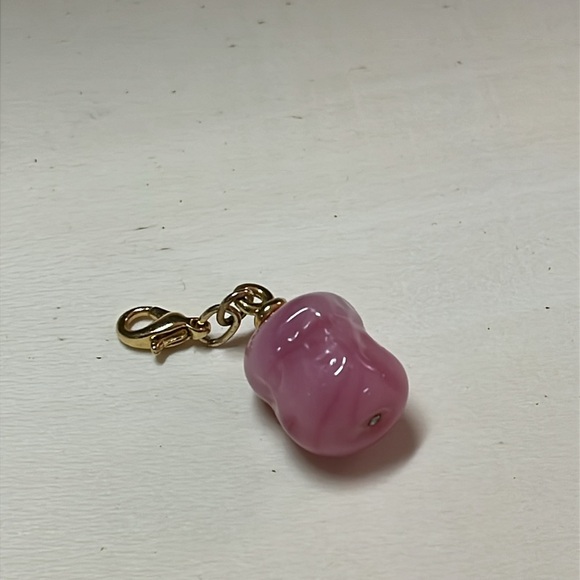 Pink charm - Picture 4 of 4